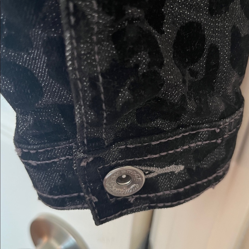 Justice Premium Leopard Jean Jacket - Picture 7 of 8